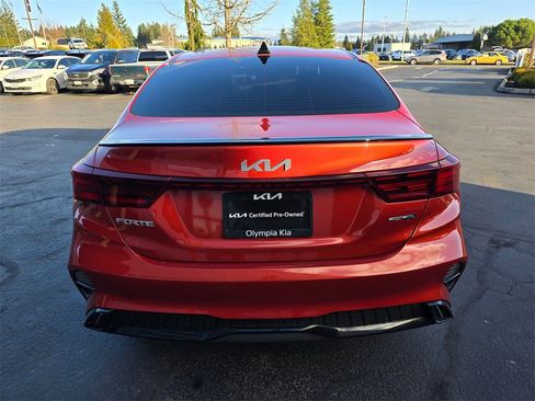 Used 2022 Kia Forte GT-Line w/ GT-Line Premium Package image 5