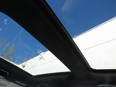 Certified 2024 Mercedes-Benz C 300 4MATIC Sedan w/ AMG Line w/ Night Package image 29