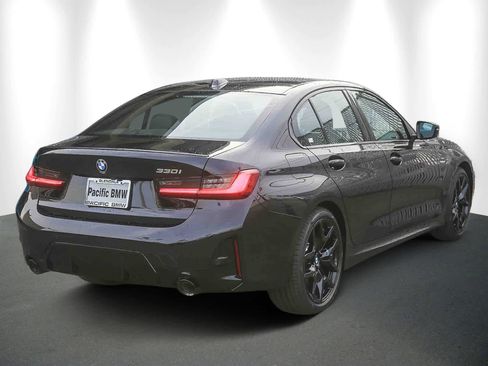 New 2026 BMW 330i Sedan w/ M Sport Package image 6