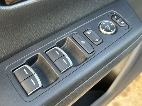 Used 2023 Honda CR-V Sport Touring image 16