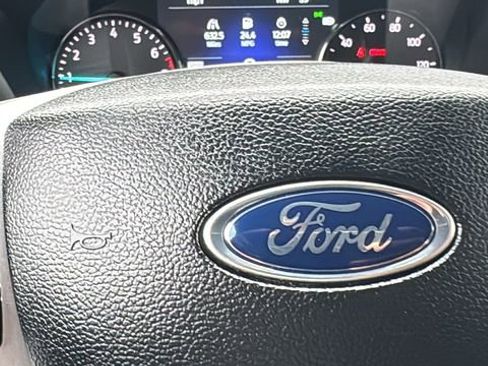 Certified 2022 Ford Explorer XLT w/ Equipment Group 202A image 18