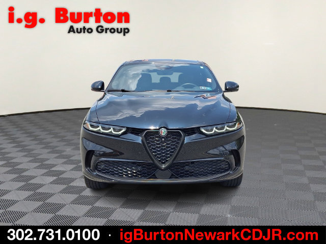 Used 2024 Alfa Romeo Tonale Veloce AWD/4WD image 2