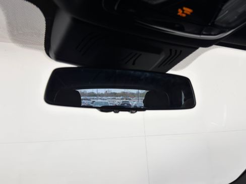 Used 2022 BMW X5 sDrive40i w/ M Sport Package image 17