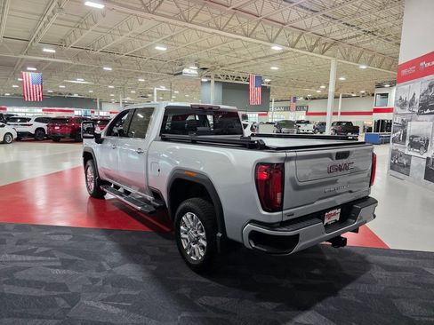 Certified 2021 GMC Sierra 3500 Denali AWD/4WD image 8