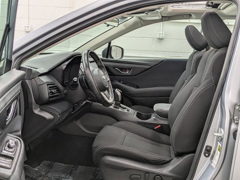 Used 2021 Subaru Legacy Premium image 3