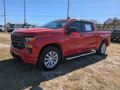 Used 2024 Chevrolet Silverado 1500 Custom RWD image 8