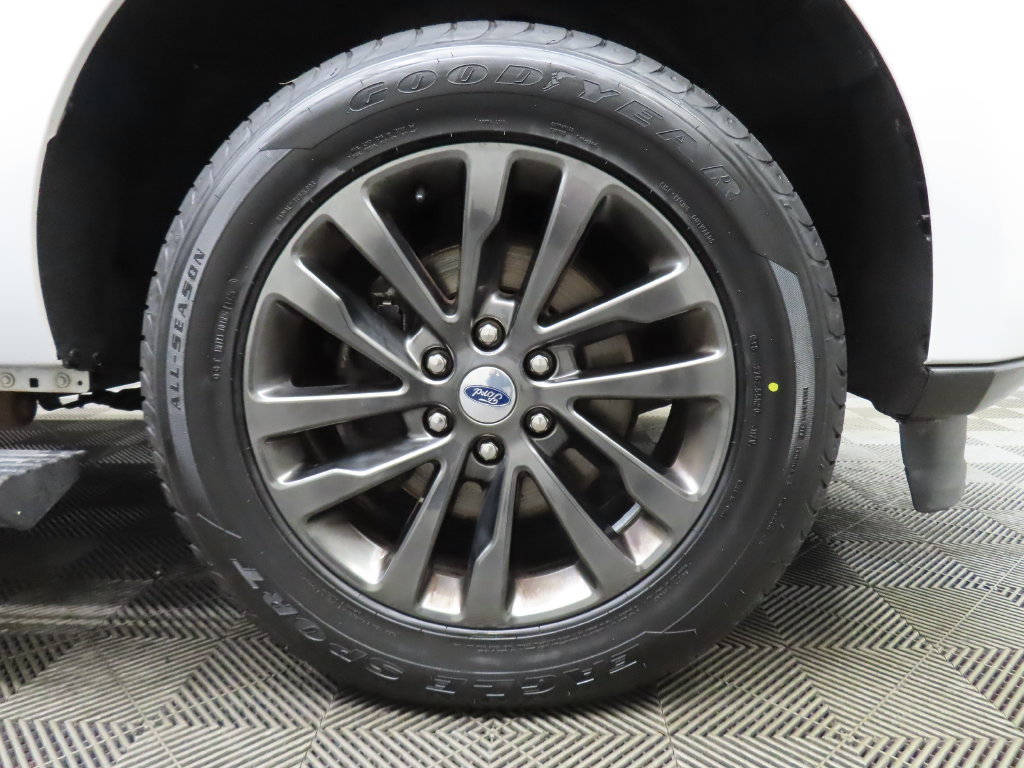 Used 2019 Ford Expedition Max Limited AWD/4WD image 9