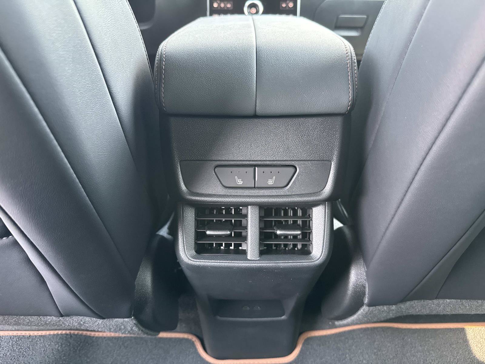 New 2026 GMC Terrain AT4 w/ Convenience Package III AWD/4WD image 17