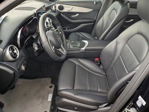 Used 2021 Mercedes-Benz GLC 300 GLC 300 image 18