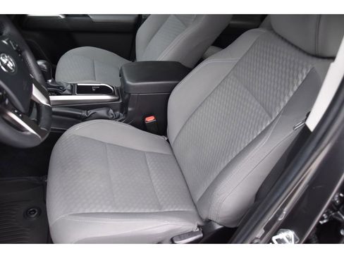 Used 2023 Toyota Tacoma SR5 w/ SR5 Appearance Package image 14