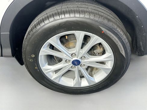 Used 2019 Ford Escape SE FWD image 29