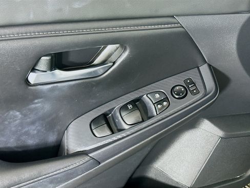 Used 2023 Nissan Sentra SV w/ All-Weather Package FWD image 15