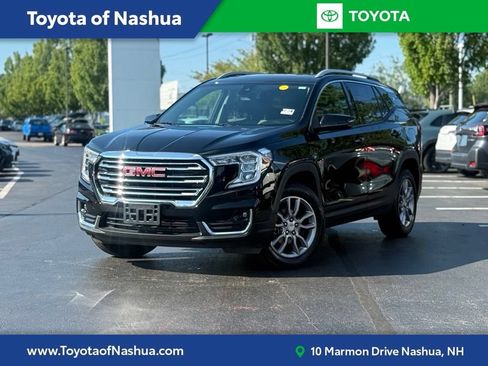 Used 2022 GMC Terrain SLT AWD/4WD image 1
