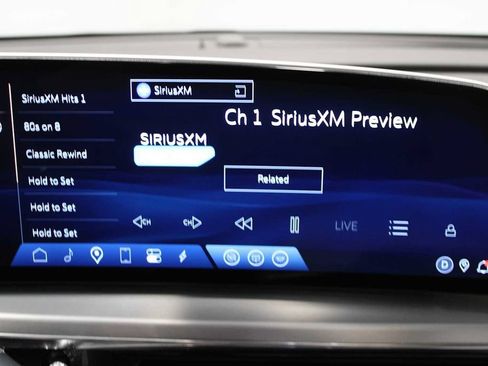 Used 2024 Cadillac Lyriq Luxury AWD/4WD image 33