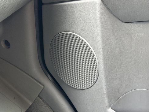 Used 2018 Mercedes-Benz Sprinter 2500 image 29