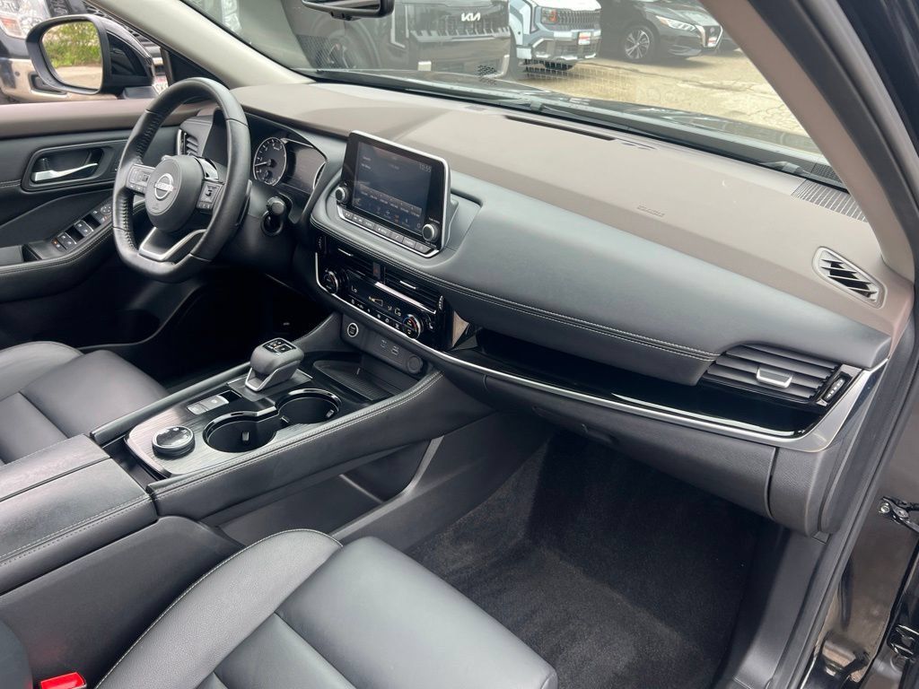 Certified 2023 Nissan Rogue SL AWD/4WD image 24
