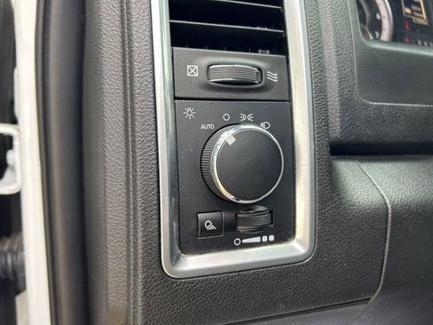 Used 2024 RAM 1500 Classic Warlock image 15