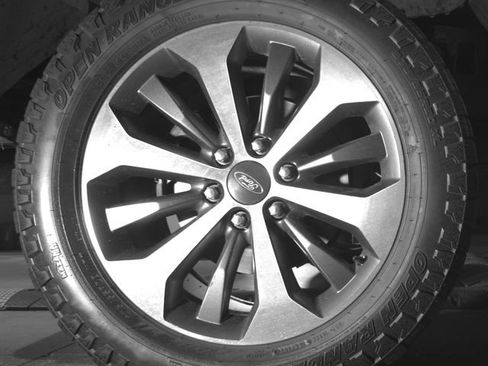 Used 2020 Ford F150 XL w/ Equipment Group 101A Mid AWD/4WD image 12