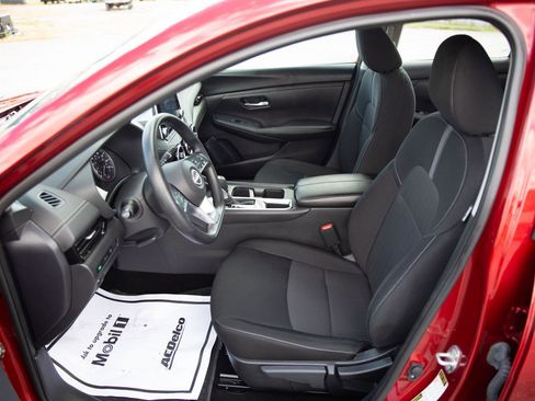 Used 2024 Nissan Sentra SV image 20