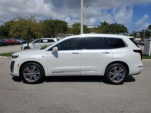 Certified 2023 Cadillac XT6 Premium Luxury w/ Technology Package image 21