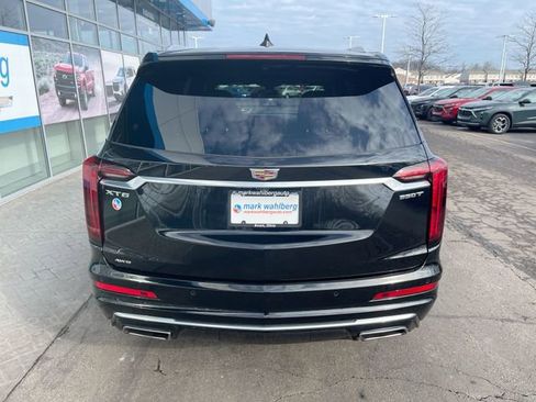 Certified 2023 Cadillac XT6 Luxury image 32