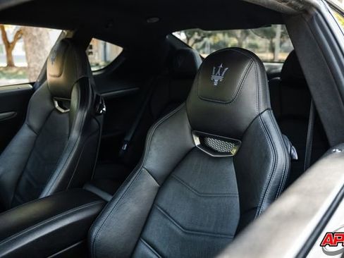 Used 2016 Maserati GranTurismo Sport image 20