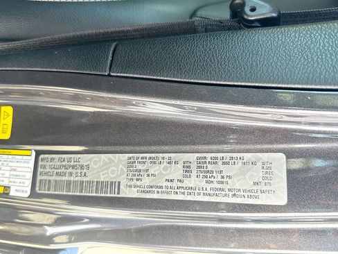 Used 2023 Jeep Wrangler Unlimited Sahara w/ Cold Weather Group image 35