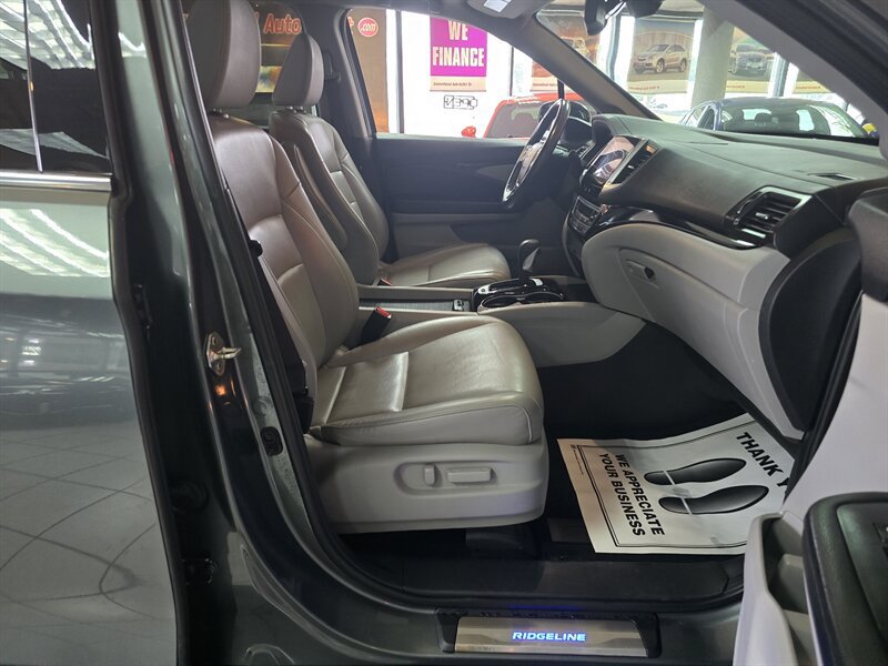 Used 2019 Honda Ridgeline RTL-E image 14