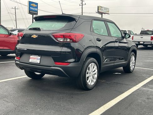 New 2026 Chevrolet TrailBlazer LS image 4