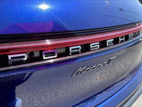 Used 2023 Porsche Macan Turbo AWD/4WD image 42