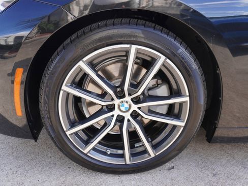 Used 2024 BMW 230i Coupe w/ Premium Package image 27