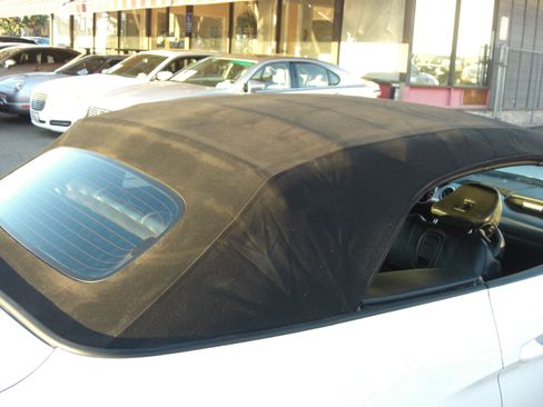 Used 2018 Ford Mustang Premium image 23