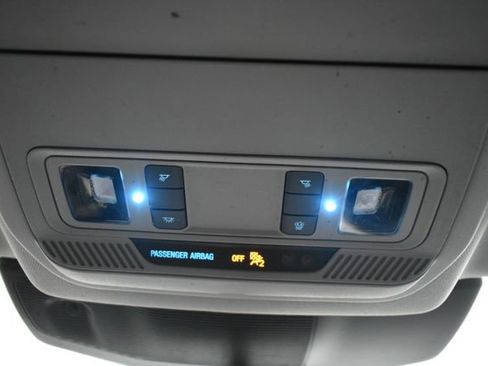 Used 2022 Ford Explorer XLT w/ Equipment Group 202A image 31