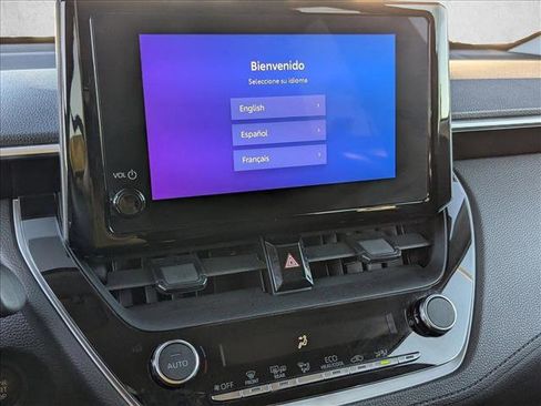 Used 2024 Toyota Corolla Cross LE image 14