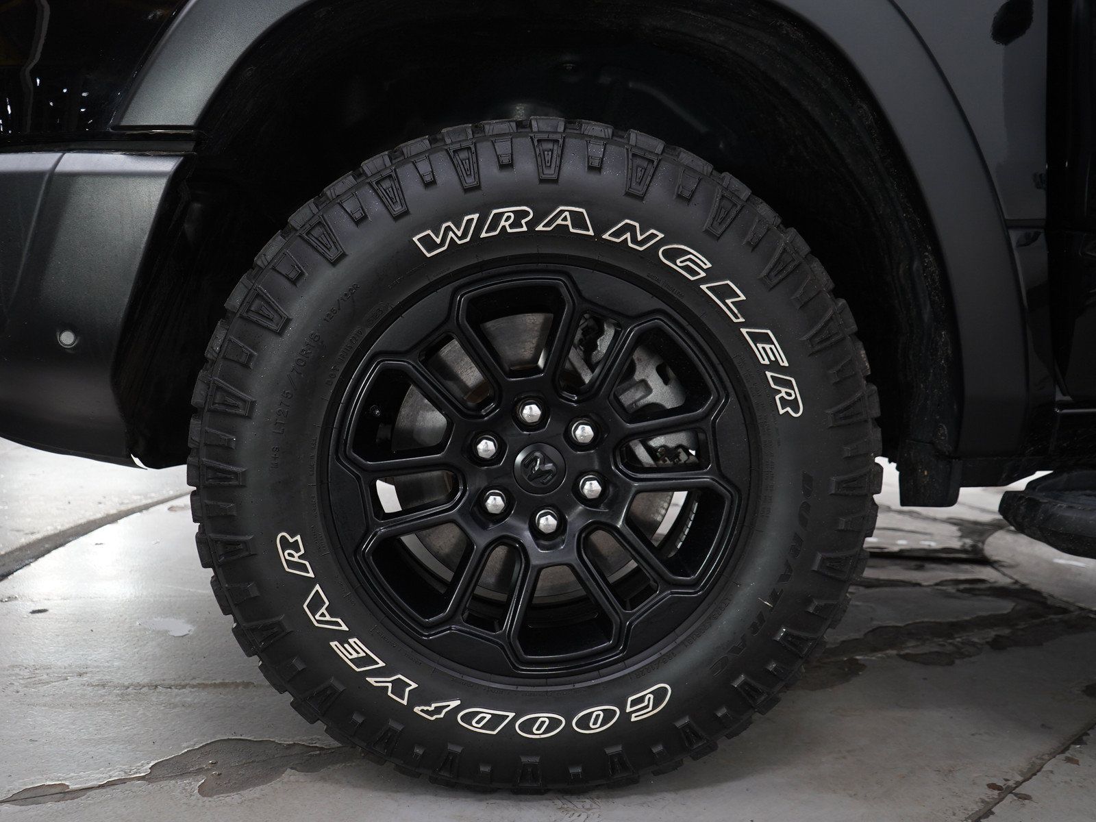 Used 2025 RAM 1500 Rebel w/ Rebel Level 1 Equipment Group AWD/4WD image 30