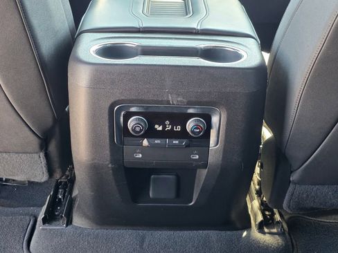 Used 2023 Chevrolet Tahoe Z71 image 13