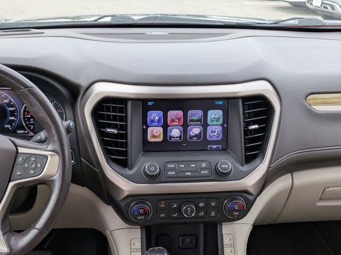 Used 2019 GMC Acadia Denali w/ Technology Package image 17