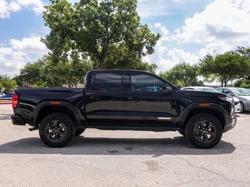 Used 2025 GMC Canyon Elevation w/ Convenience Package RWD image 8