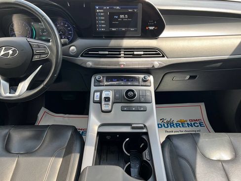 Used 2020 Hyundai Palisade SEL w/ Premium Package FWD image 13