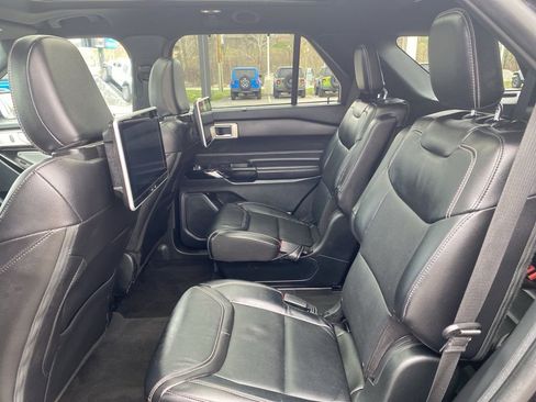 Used 2023 Ford Explorer ST w/ Equipment Group 401A AWD/4WD image 25