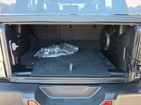 Used 2023 Jeep Wrangler Unlimited w/ 8.4" Radio Group AWD/4WD image 33