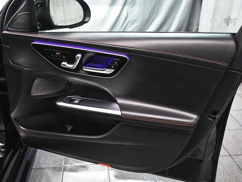 Used 2024 Mercedes-Benz C 43 AMG 4MATIC Sedan image 17