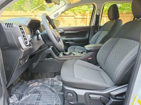 Used 2024 Ford Ranger XL AWD/4WD image 11