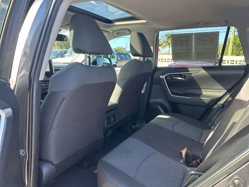 Used 2023 Toyota RAV4 XLE image 33