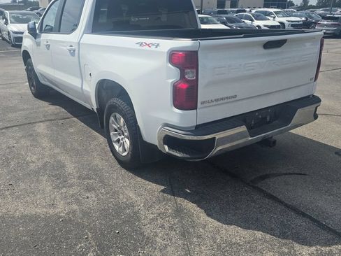 Used 2020 Chevrolet Silverado 1500 LT w/ Fleet Comfort Package AWD/4WD image 4