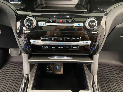 Used 2021 Ford Explorer ST image 21