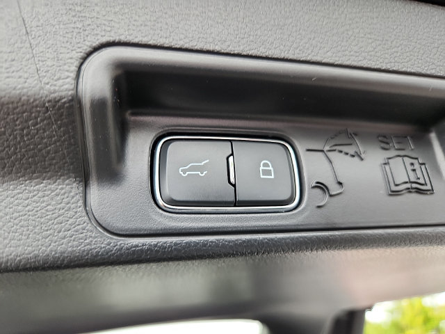 Certified 2025 Ford Explorer ST AWD/4WD image 31