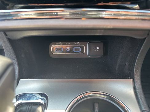 Used 2020 Jeep Grand Cherokee Altitude image 37