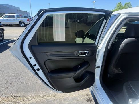 Used 2022 Honda Civic EX-L image 32