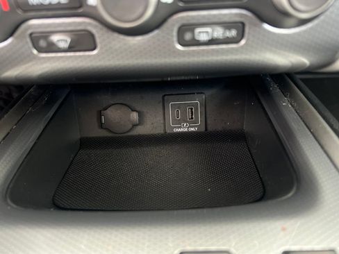Used 2020 Nissan Pathfinder SL w/ Cargo Package AWD/4WD image 54